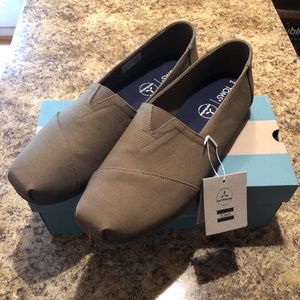Toms - M13 Alpargata - Military Olive Canvas